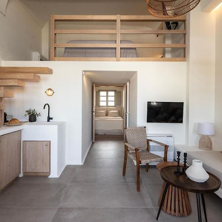 Frescoes Luxury Suites By Kb Hospitality Messaria  Exterior photo
