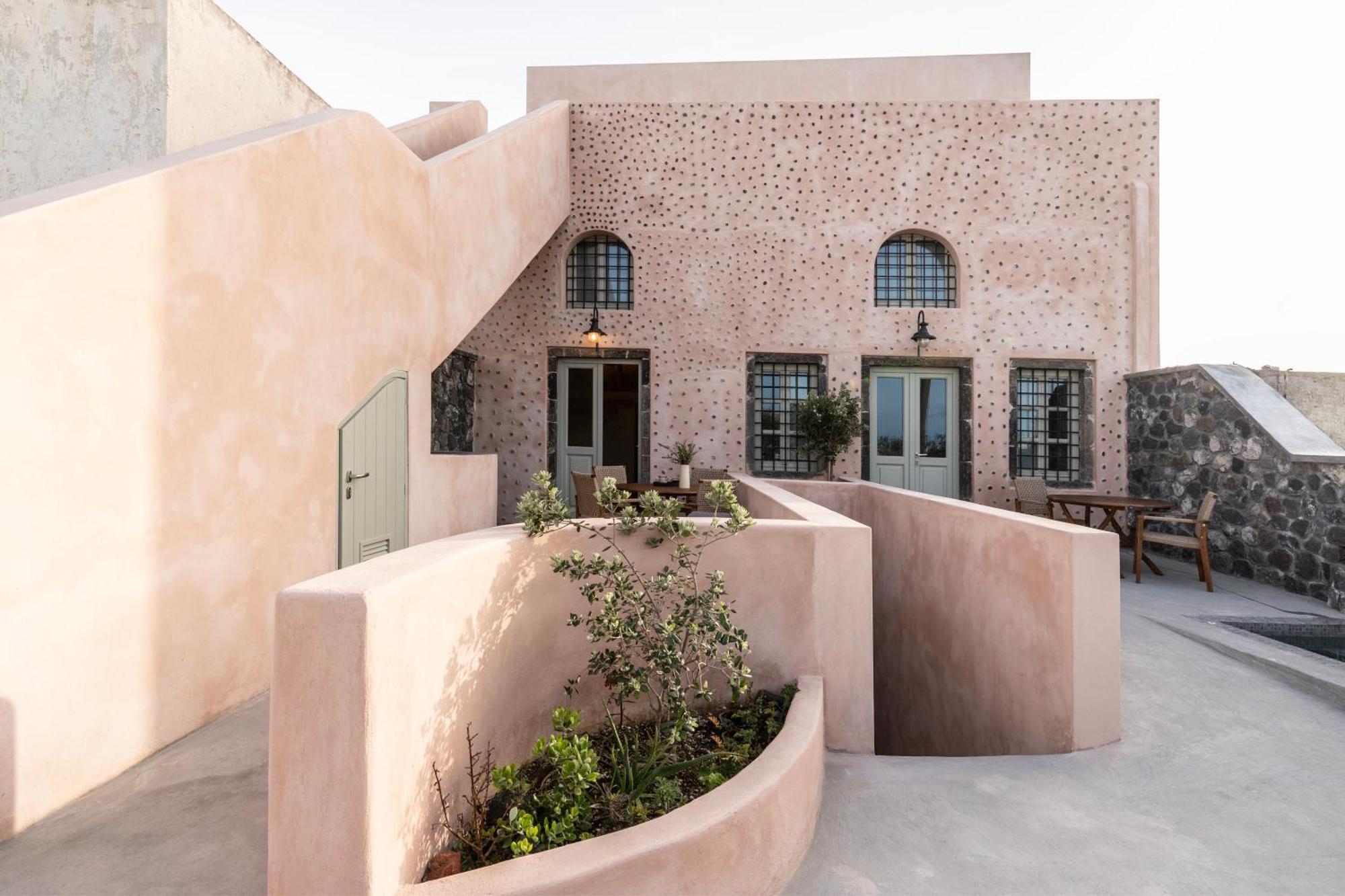 Frescoes Luxury Suites By Kb Hospitality Messaria  Exterior photo