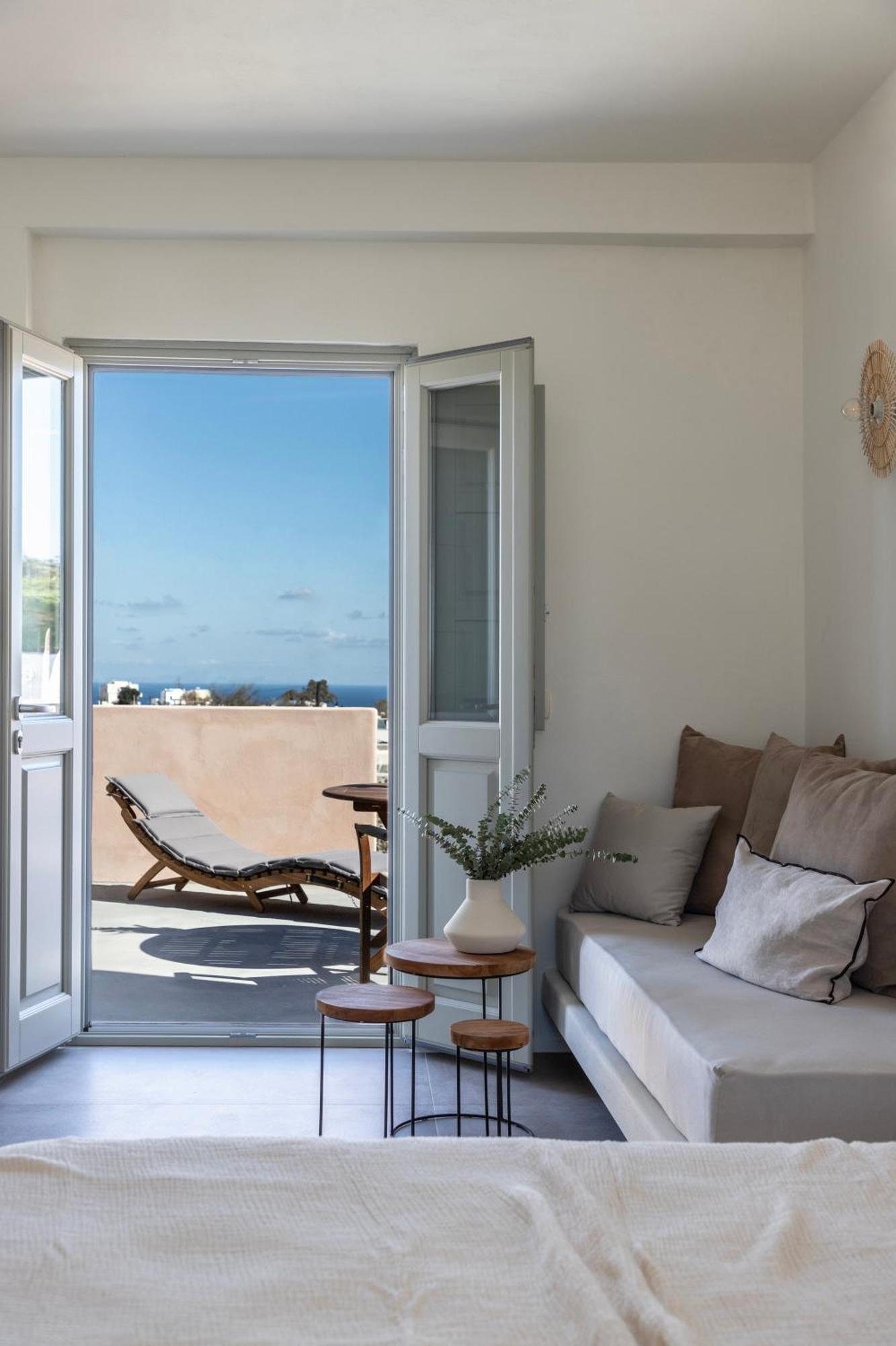 Frescoes Luxury Suites By Kb Hospitality Messaria  Exterior photo