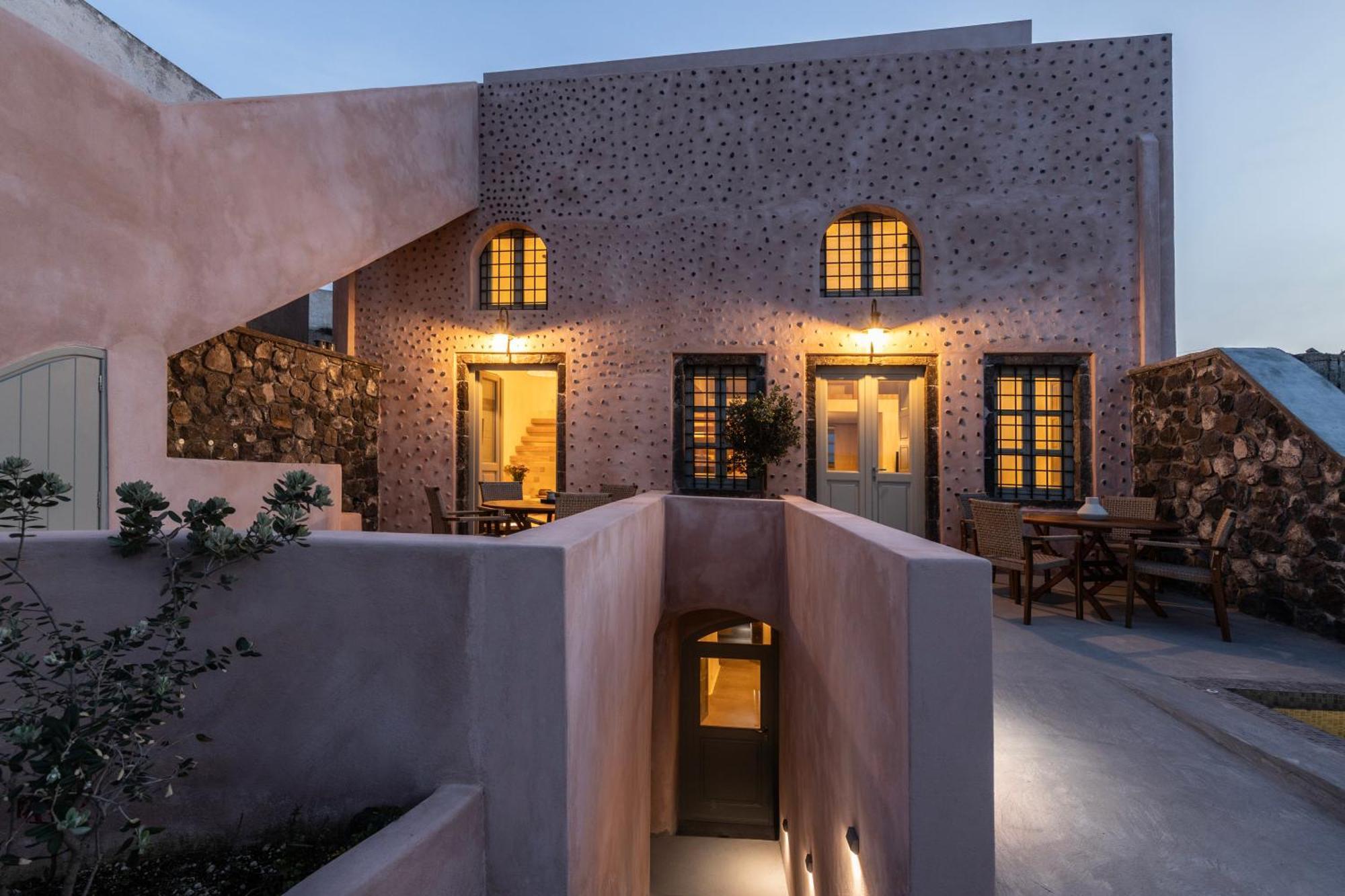 Frescoes Luxury Suites By Kb Hospitality Messaria  Exterior photo