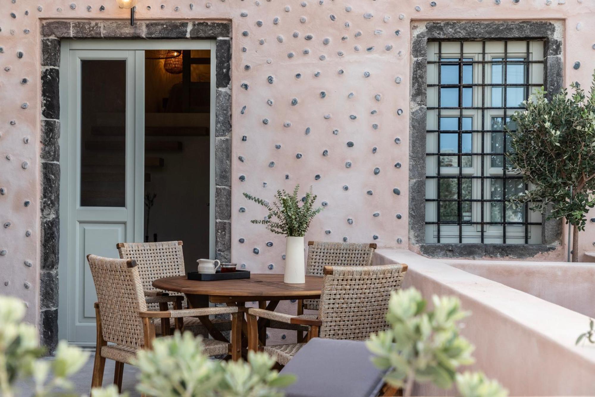 Frescoes Luxury Suites By Kb Hospitality Messaria  Exterior photo